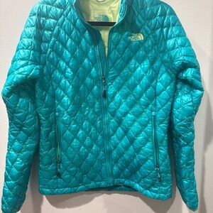 The North Face Women’s ThermoBall Jacket Teal Medium Insulated Lightweight